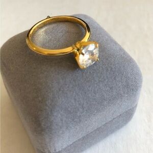 Gold tone CZ ring size 8